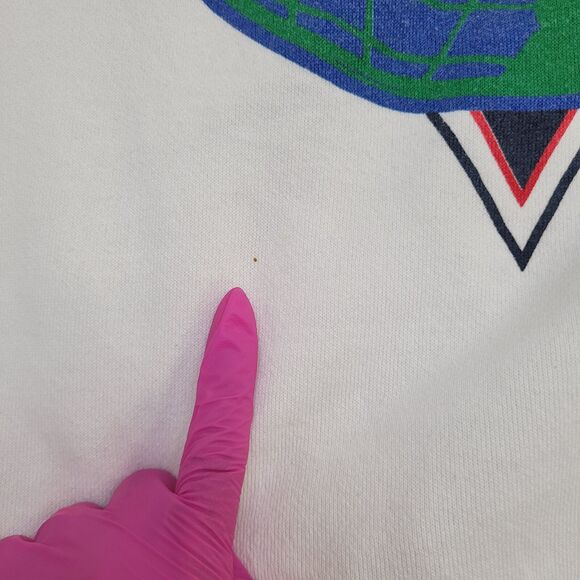 Vintage 90s Basketball Cropped Sweatshirt Medium 23x22 White - Picture 10 of 11